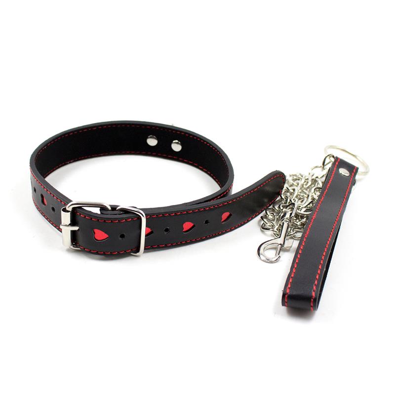collar-con-cadena-de-metal-negrorojo.jpg