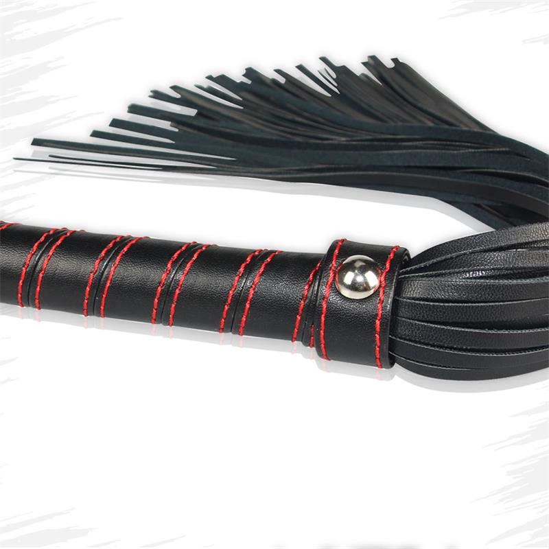 flogger-principiantes-bondage-negro-1.jpg