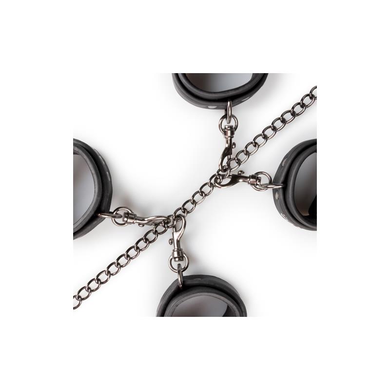 set-ligaduras-collar-y-esposas-negro-4.jpg